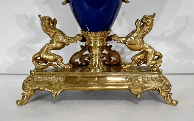 GUARNICIÓN DE MANTO