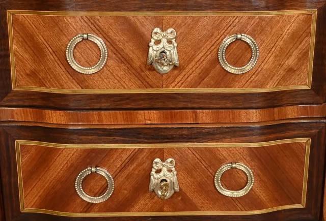 FRENCH TRANSITION STYLE CHEST OF DRAWERS