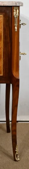 FRANZÖSISCHE KOMMODE IM ÜBERGANGSSTIL
