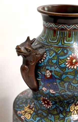 Paire de Vases en Émaux Cloisonnés, Japon – 2ème Partie XIXe