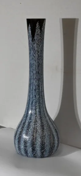 IRISIERENDE GLASVASE