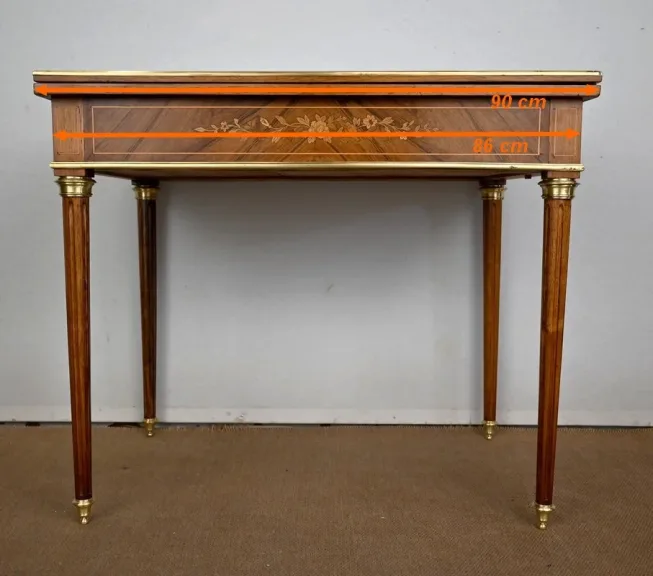 KARTENTISCH IM LOUIS XVI-STIL