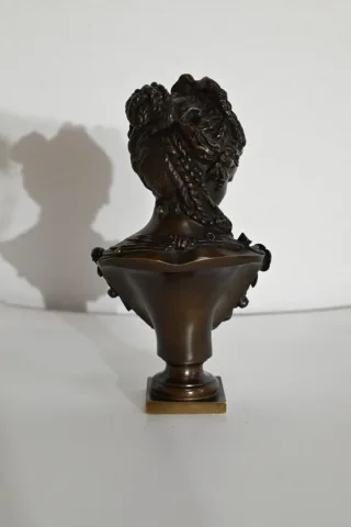 BUSTO DE BRONCE