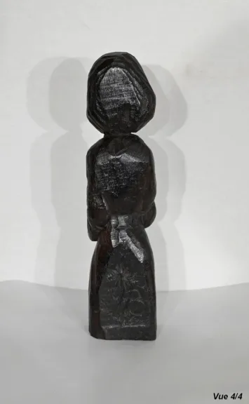 RELIGIÖSE STATUE