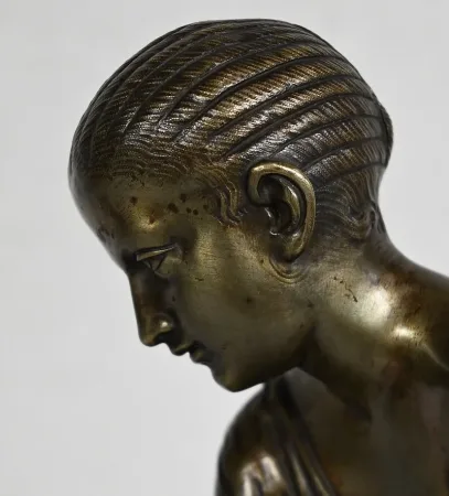 BRONZEFIGUR