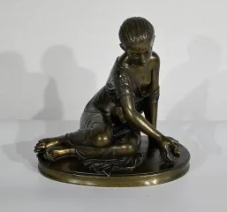 BRONZEFIGUR