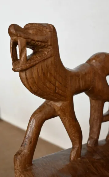 AFRIKANISCHER SESSEL