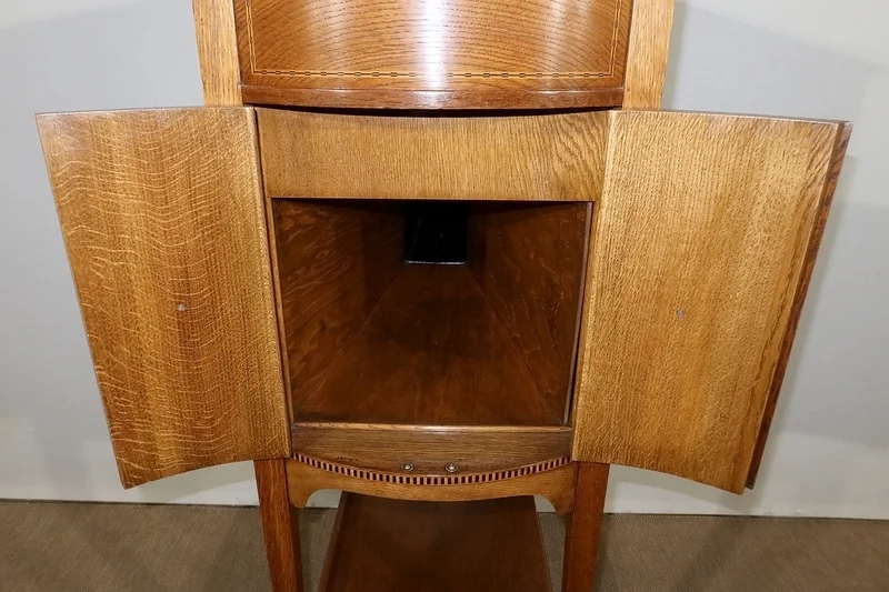 HIS MASTERS VOICE GRAMOPHONE