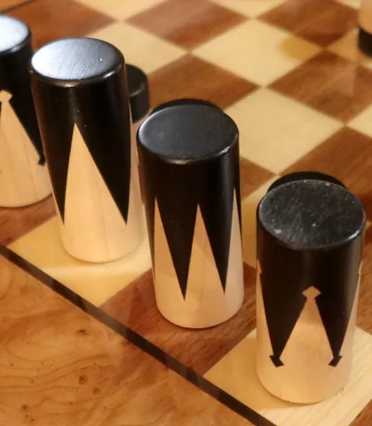 Ensemble Table de Jeux, Échiquier et Paire de Chaises Paul Michel - 1970