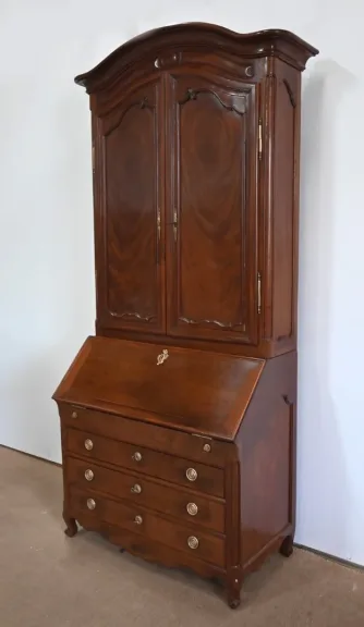 BÜCHERREGAL FÜR DAS BÜRO