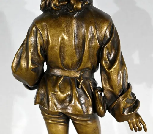 BRONZESTATUETTE von FRIEDRICH BEER