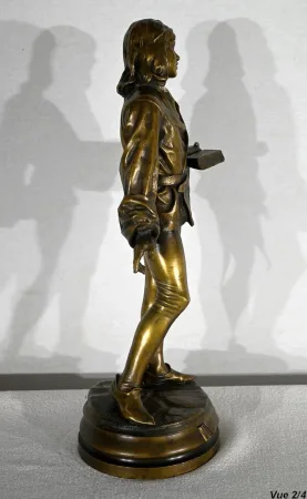BRONZESTATUETTE von FRIEDRICH BEER