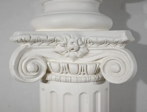 BUST ON COLUMN