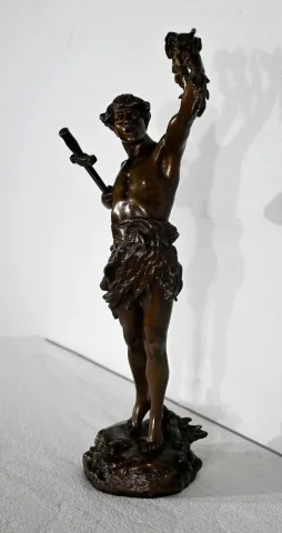 Bronze « Victoria », de F. Lemoyne – Début  XXe