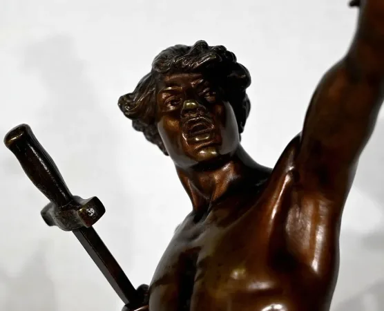 BRONZESTATUETTE von F. LEMOYNE