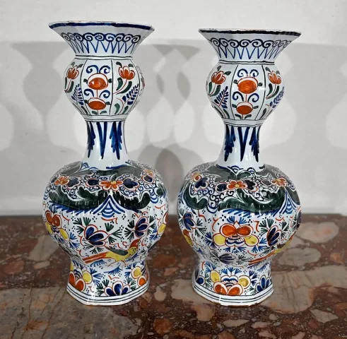 PAIR OF DELFT FAIENCE  VASES