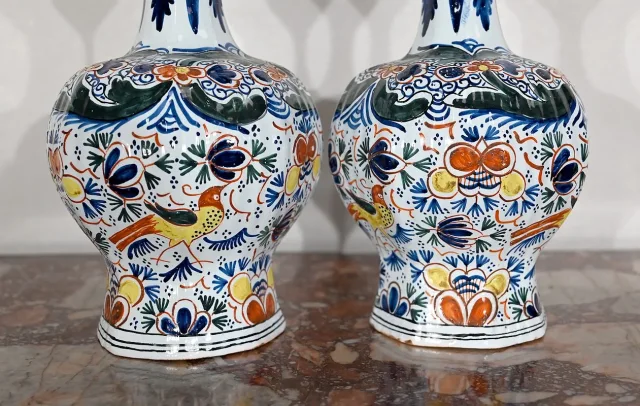 PAIR OF DELFT FAIENCE  VASES