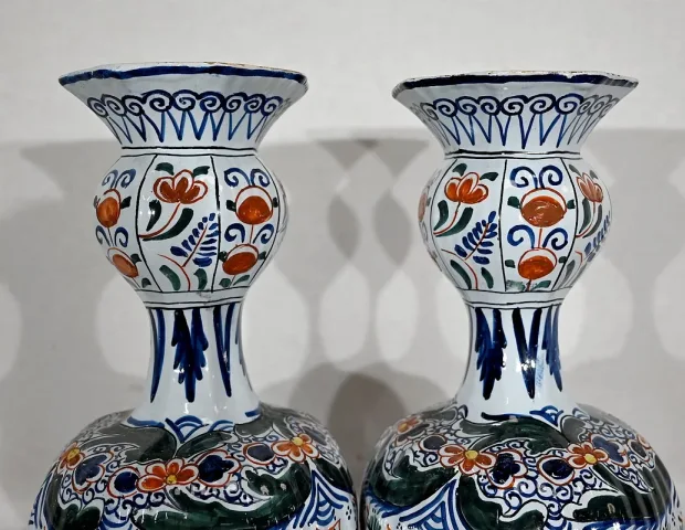 PAIR OF DELFT FAIENCE  VASES