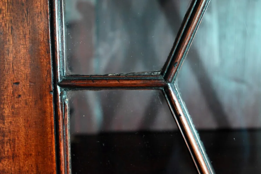 ENGLISH BOOKCASE