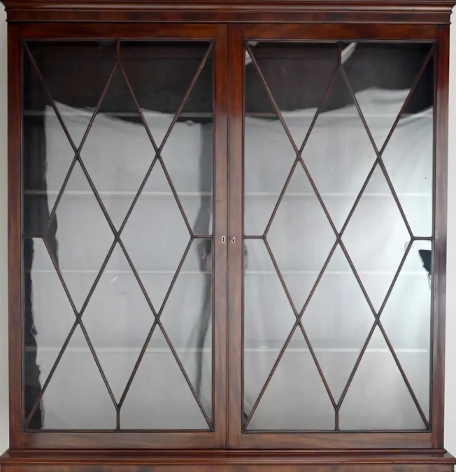 ENGLISH BOOKCASE