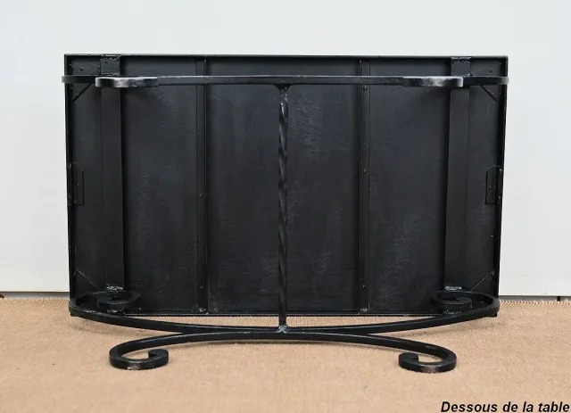 COFFEE TABLE サイン入り BEL DELCOURT
