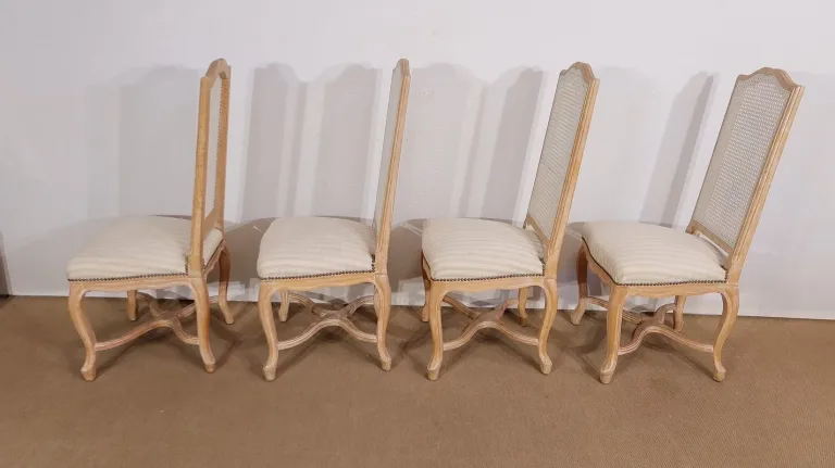 STÜHLE IM FRANZÖSISCHEN REGENCY-STIL