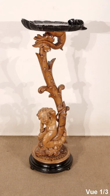 NAPOLEON III STYLE STAND