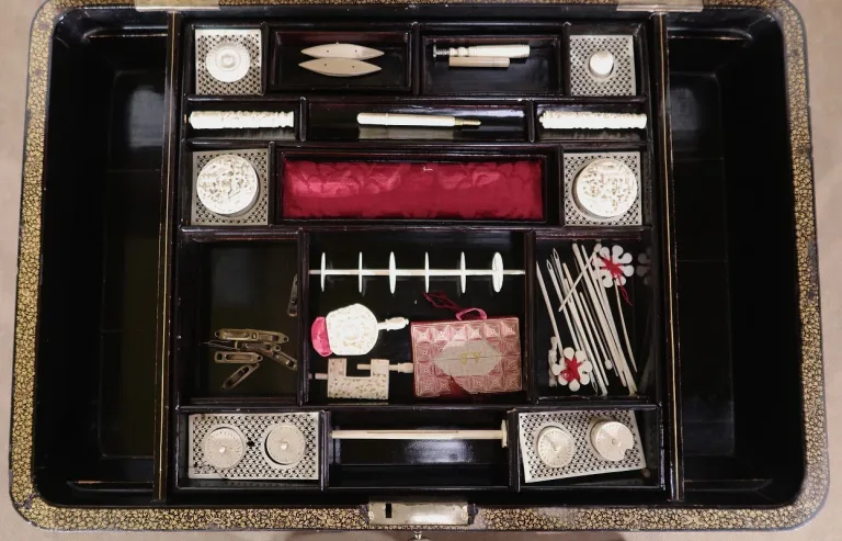 NAPOLEON III PERIODE WORKTABLE