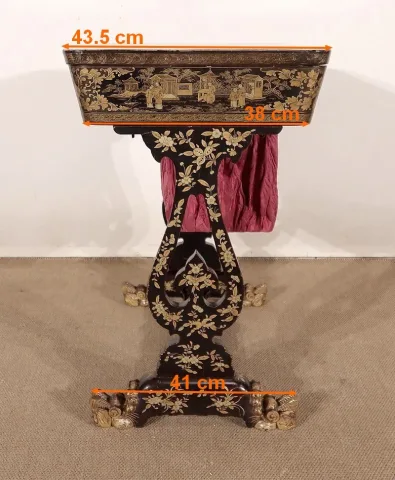 ナポレオン 3 世時代の作業台