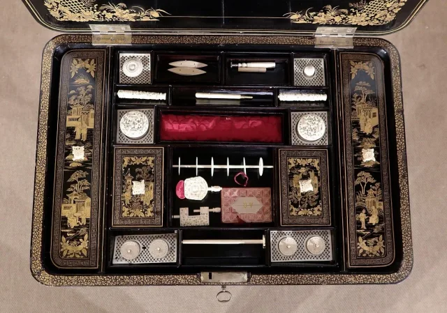 ナポレオン 3 世時代の作業台