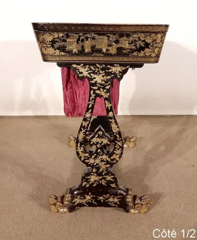 ナポレオン 3 世時代の作業台