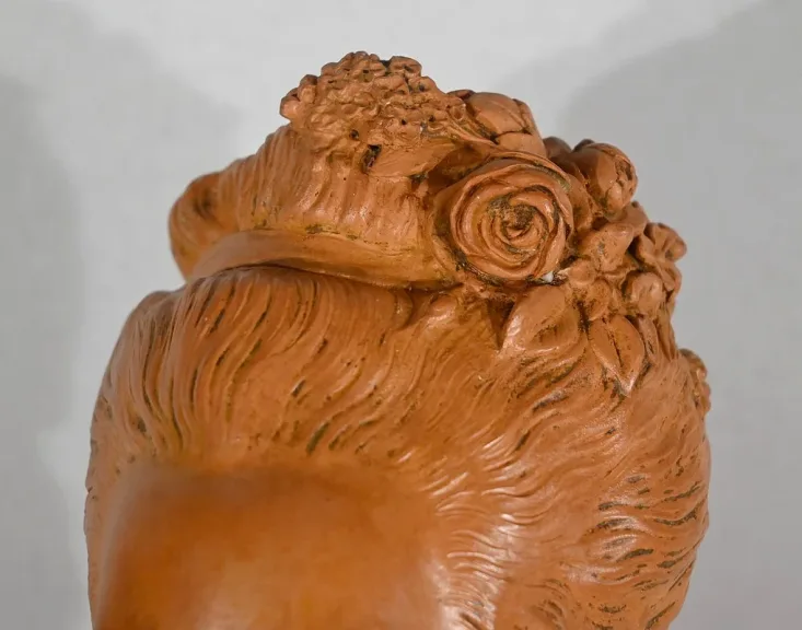 BÜSTE AUS STEINWAREN VON MARIE ANTOINETTE