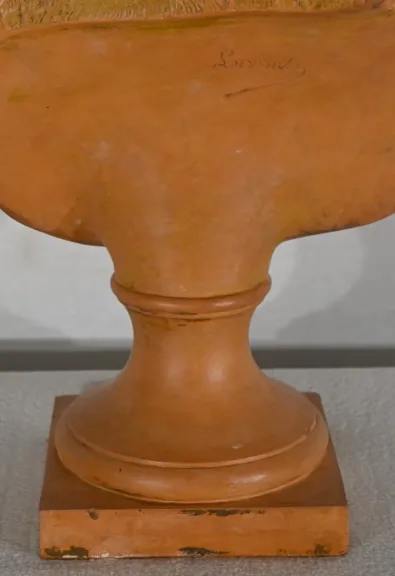 BÜSTE AUS STEINWAREN VON MARIE ANTOINETTE