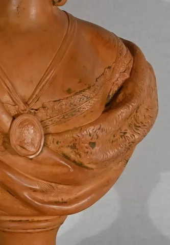 BUSTO DE LOZA DE MARÍA ANTOINETTE