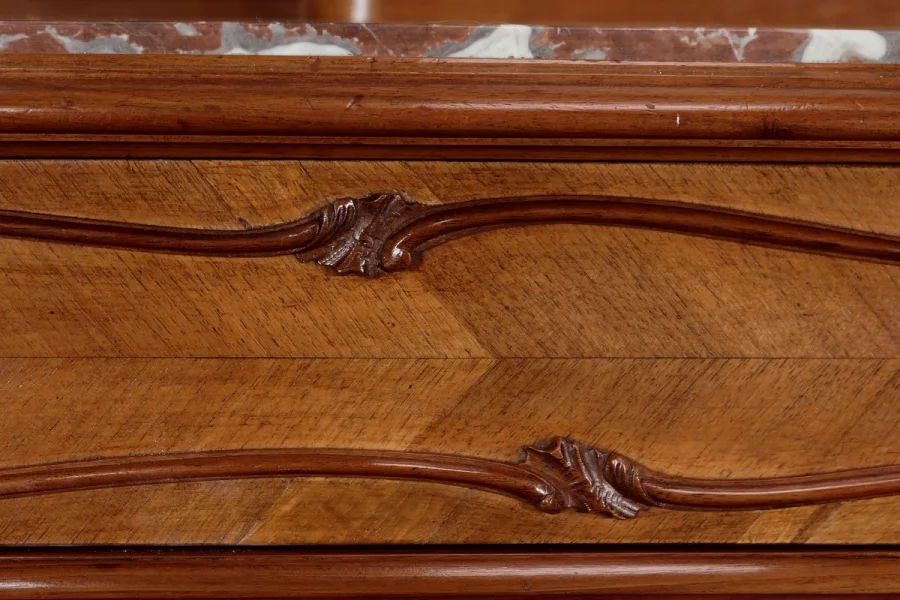 DRESSING TABLE