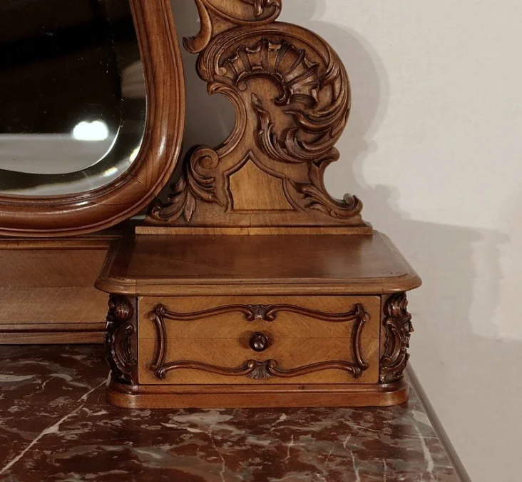 DRESSING TABLE