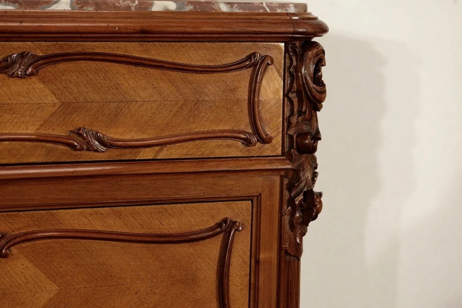 DRESSING TABLE
