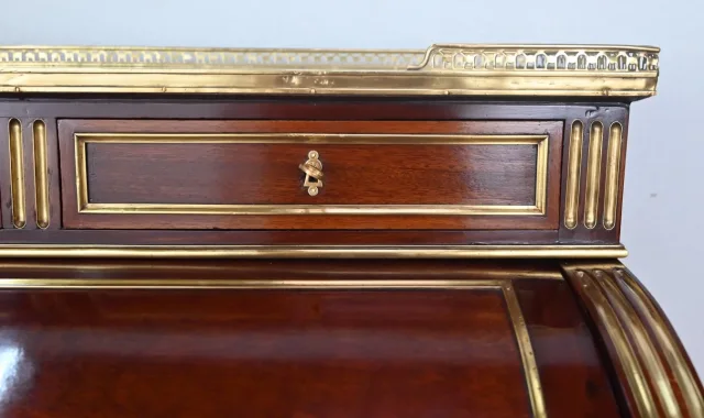 CYLlNDER TOP DESK
