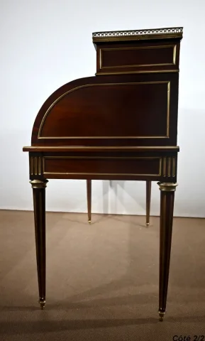 CYLlNDER TOP DESK