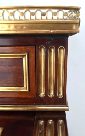 CYLlNDER TOP DESK