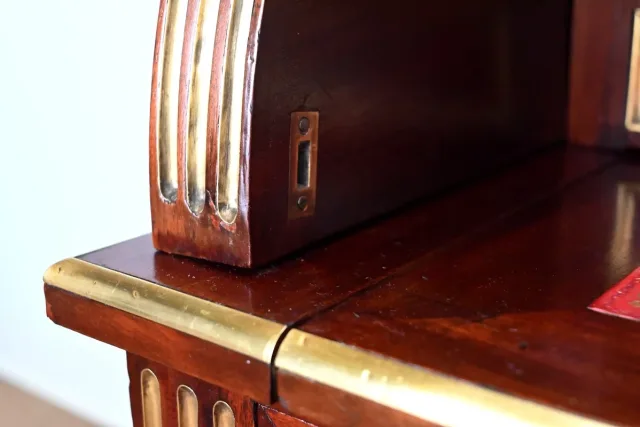 CYLlNDER TOP DESK