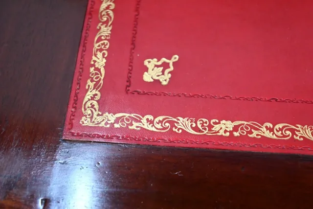 CYLlNDER TOP DESK