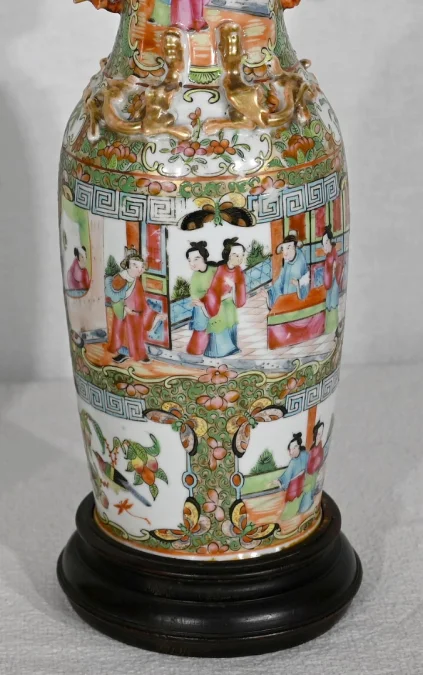 Paire de Vases Balustre en Porcelaine de Chine – Fin XIXe