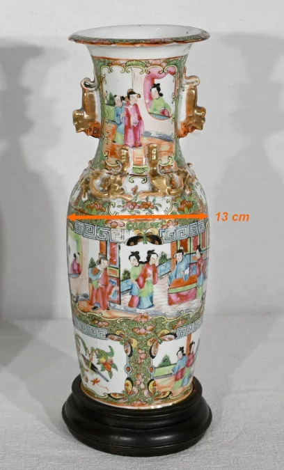 Paire de Vases Balustre en Porcelaine de Chine – Fin XIXe
