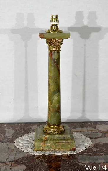 LAMPE IM FRANZÖSISCHEN EMPIRE-STIL