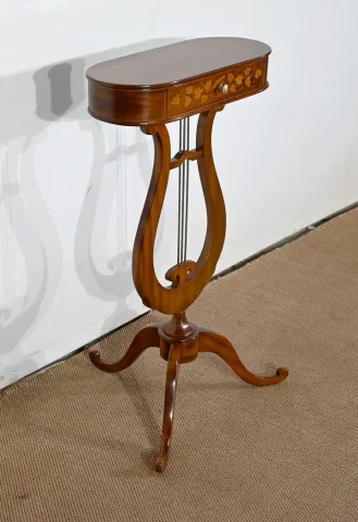 Rare petite Travailleuse en Marqueterie, goût Restauration – Fin XIXe