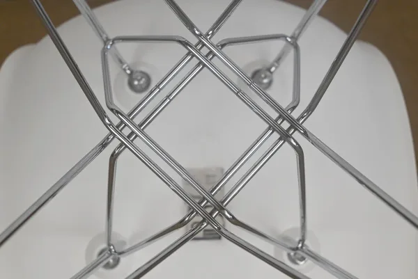 EAMES-STÜHLE