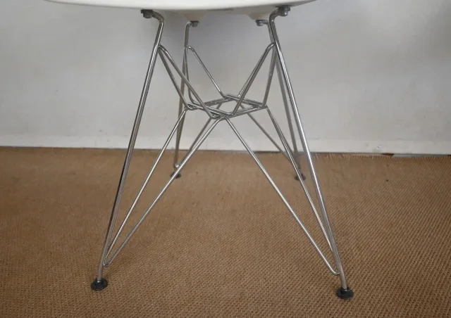 Suite de 6 Chaises, modèle DSR, de Eames – 1960