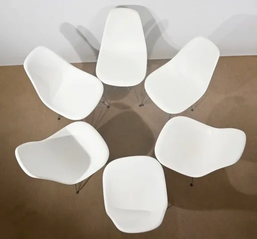 Suite de 6 Chaises, modèle DSR, de Eames – 1960