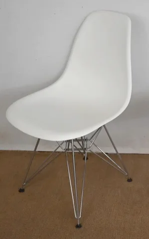 Suite de 6 Chaises, modèle DSR, de Eames – 1960